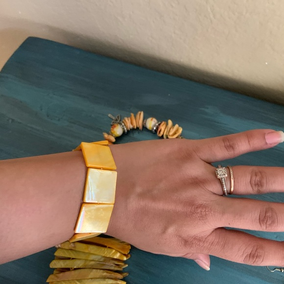 Orange Shell Jewelry - Picture 3 of 5